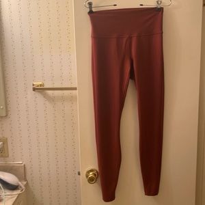 Lululemon Wunder Train 28”